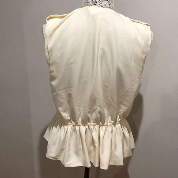 Peplum Bottom Pocket Vest - Picture 4 of 5